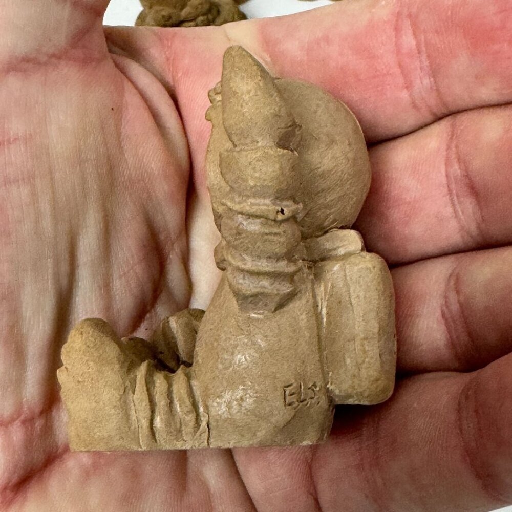 Lot of 25 Mini Resin Teddy Bear Figurines Detailed Ready to Paint Crafts - Picture 15 of 16